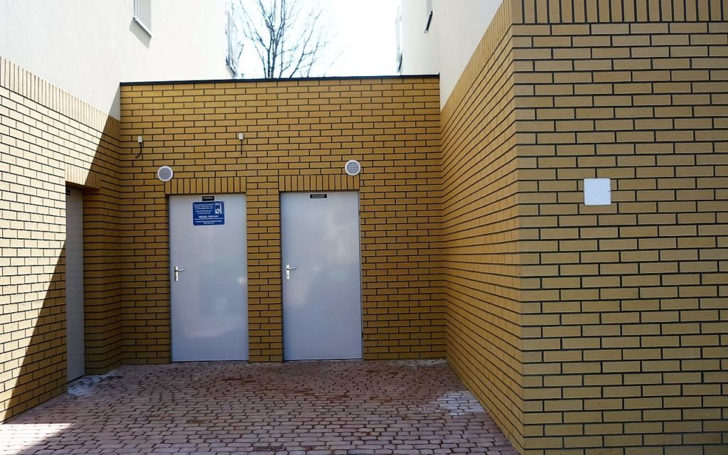 smiltainio spalvos klinkeris