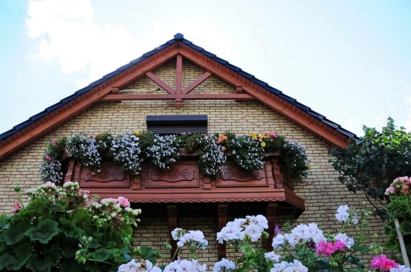izoflex plytelės spalva 103 12 geltonu plytu fasadas