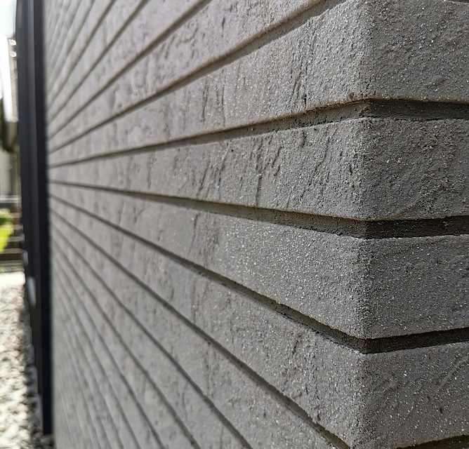 pilkas klinkeris