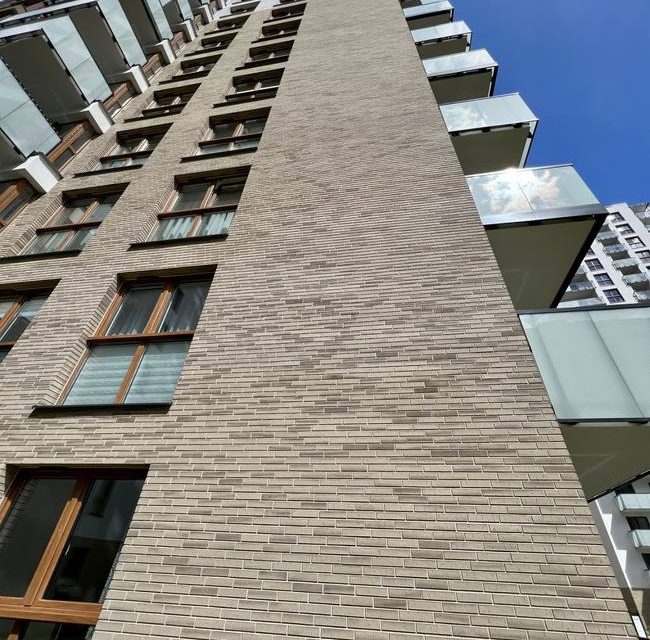 Lankscios fasado plyteles Kair